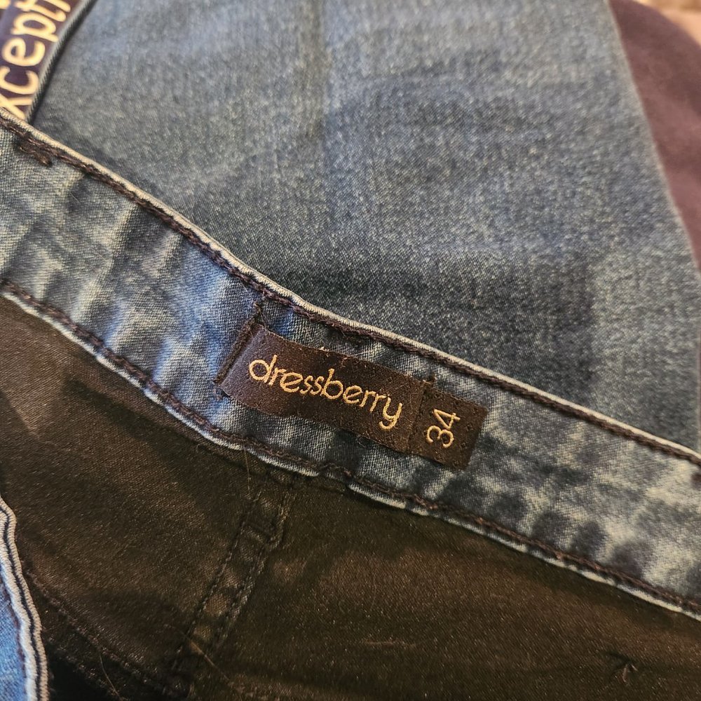 .Dressberry Jeans - Picture 5 of 5